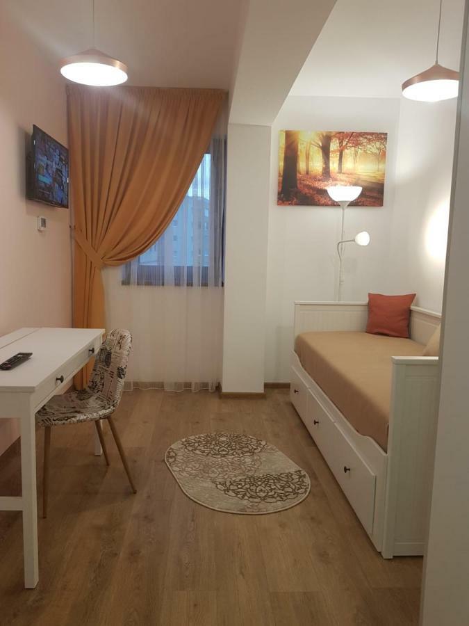 Apartament Monadin 3 Brasov Ngoại thất bức ảnh