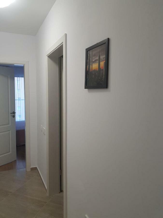 Apartament Monadin 3 Brasov Ngoại thất bức ảnh